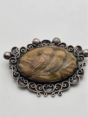 Vintage Mexican Silver Brooch – Hand-Carved Two Birds Motif